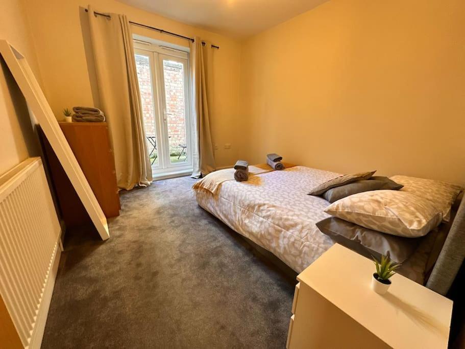 2 Bedroom Apartment In Se13 Londres Extérieur photo